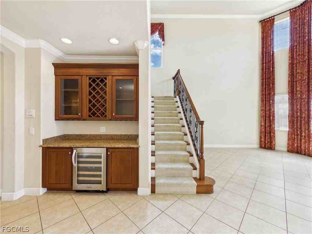 19721 Tesoro Way - Photo 4 of 35