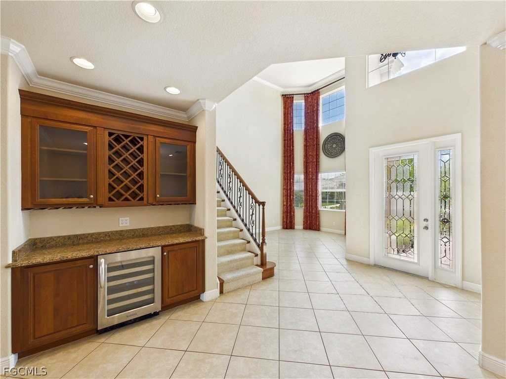 19721 Tesoro Way - Photo 6 of 35