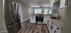 3919 Luverne St - Photo 3 of 17