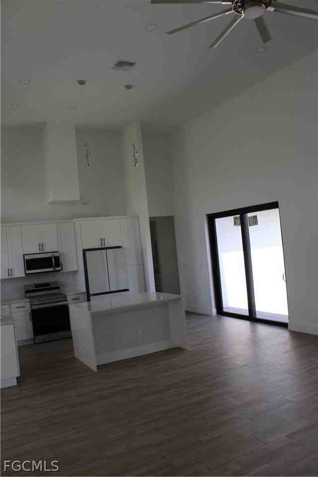 4607 Nw 31st Ter - Photo 6 of 20