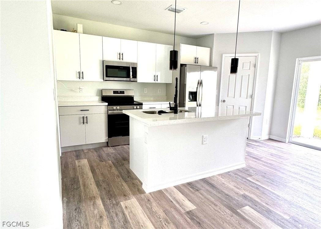 336 Hermosa Ave - Photo 3 of 33