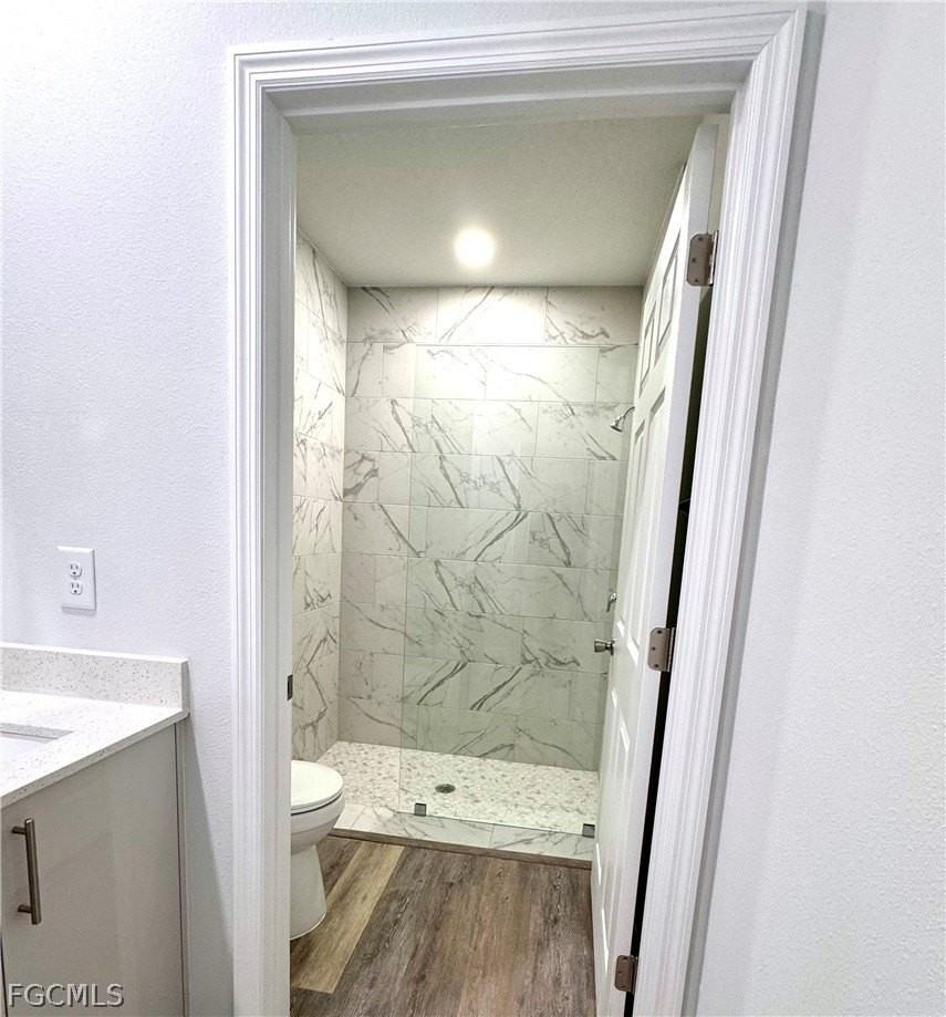 336 Hermosa Ave - Photo 5 of 33