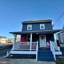 9 S Maple Ave - Photo 1 of 1