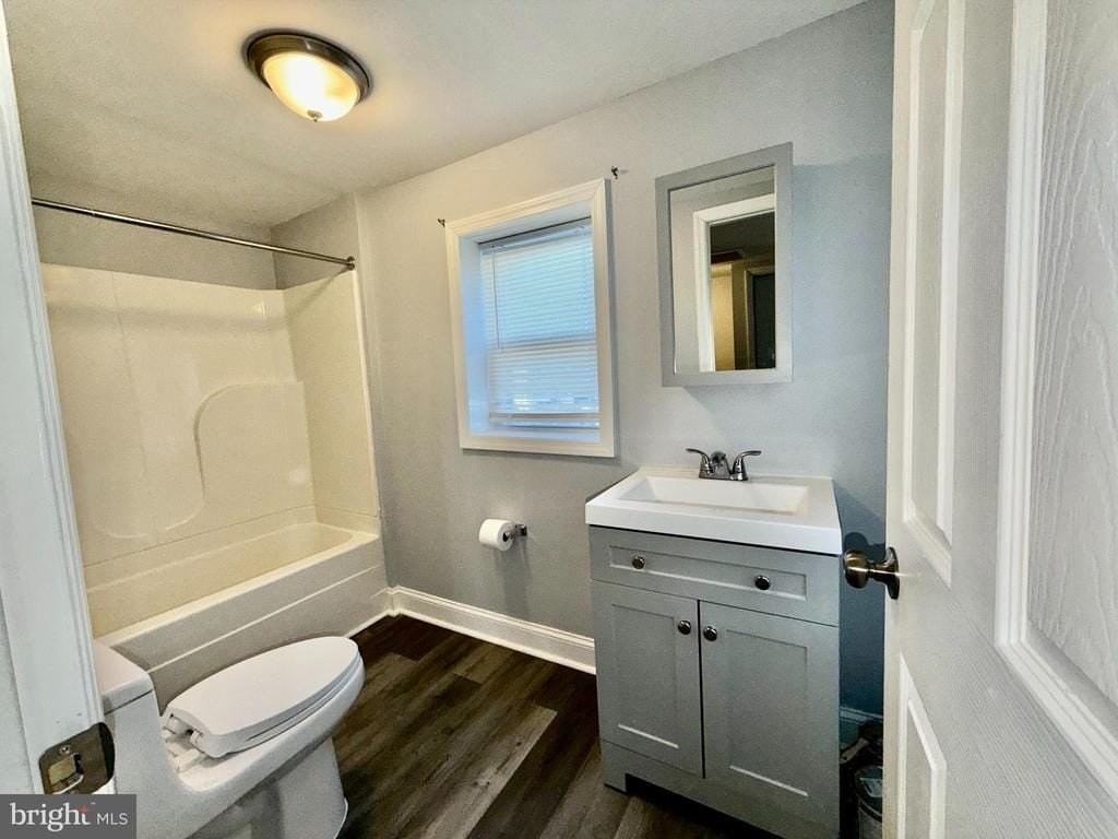 9 S Maple Ave - Photo 7 of 13