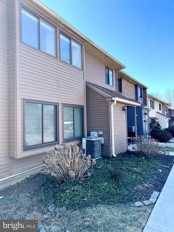 22 Fitzwatertown Rd #C12 - Photo 2 of 24