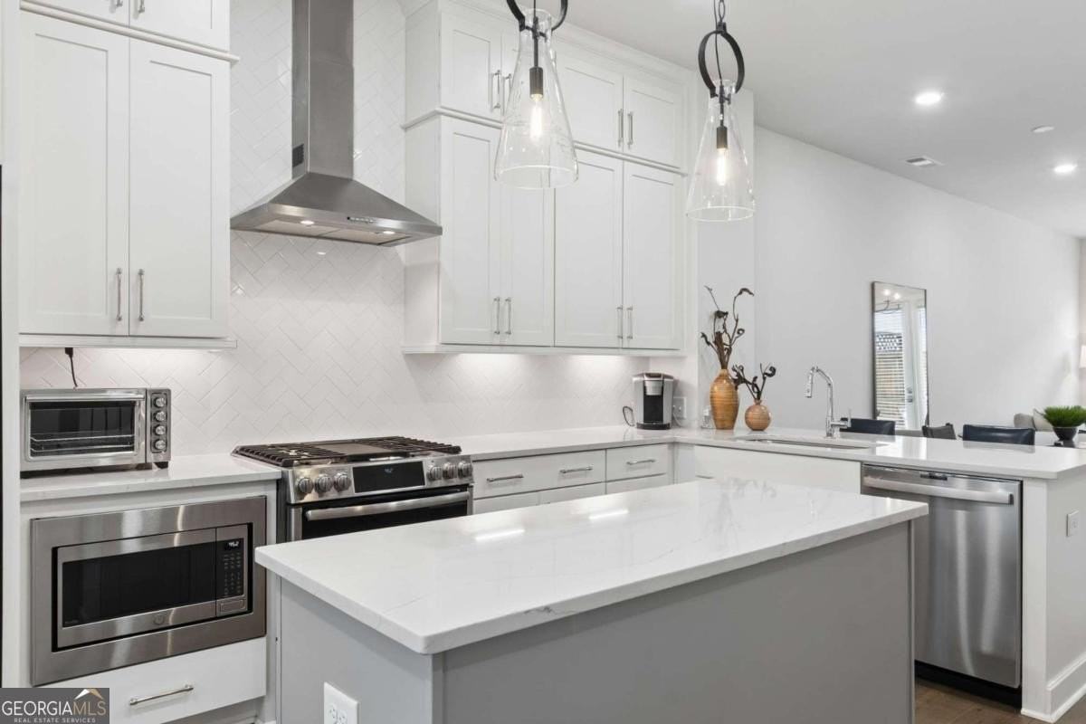 4217 Deming Cir - Photo 3 of 21