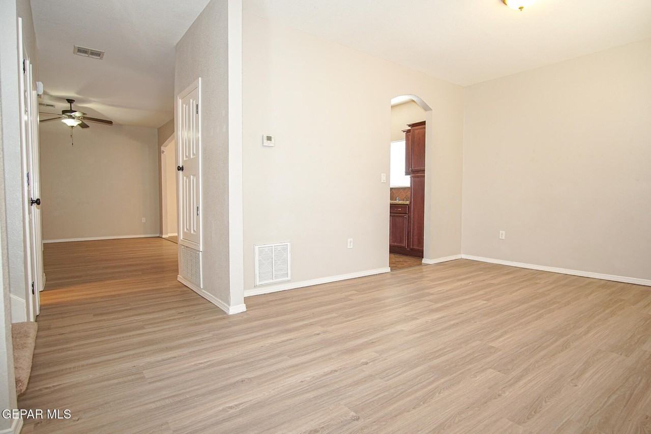 3183 Diego Aidan Dr - Photo 2 of 29