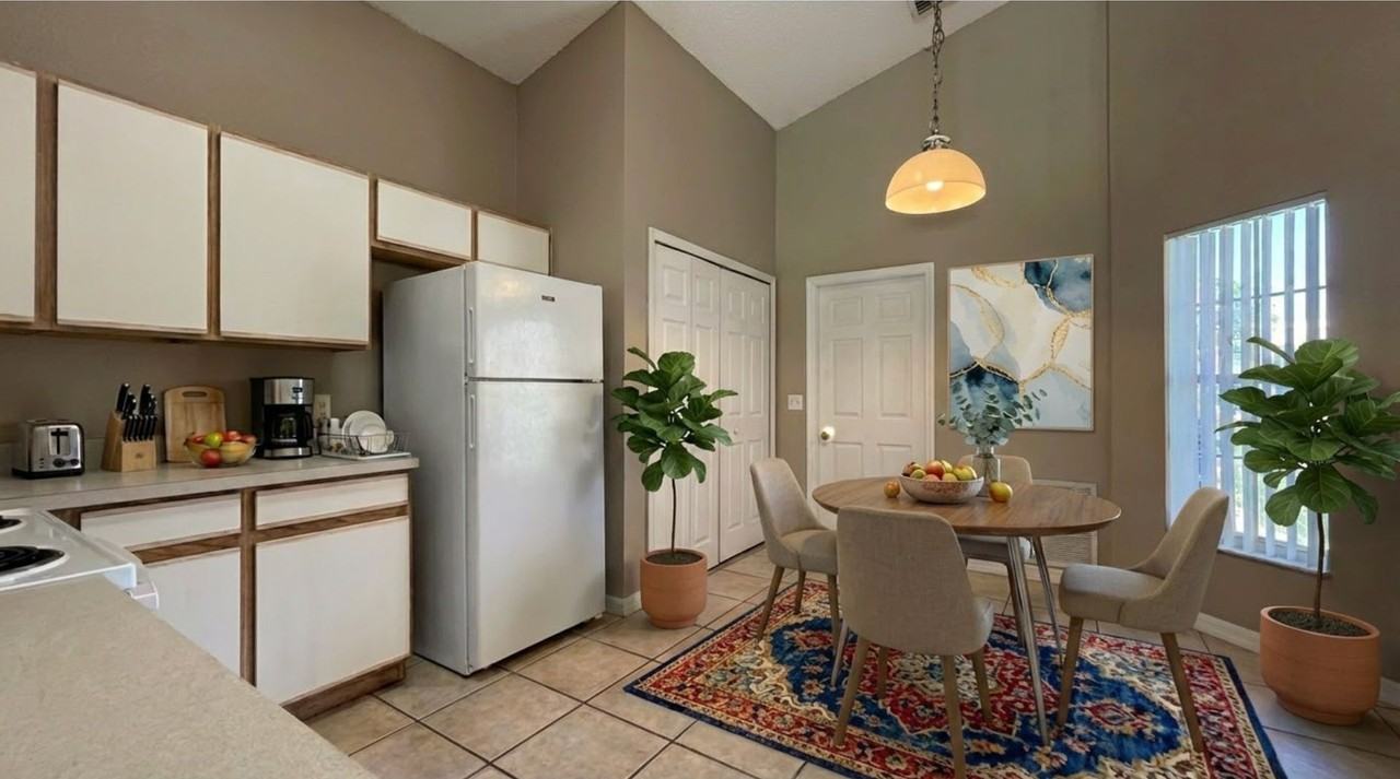 2406 Violet Ct - Photo 5 of 32