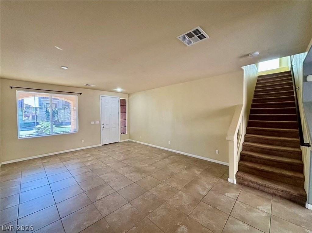 6330 Tomahawk Mill Ct - Photo 4 of 24