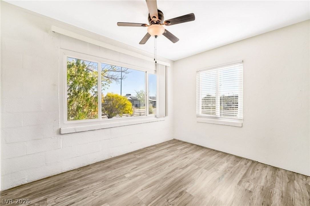 107 Joshua St - Photo 5 of 18