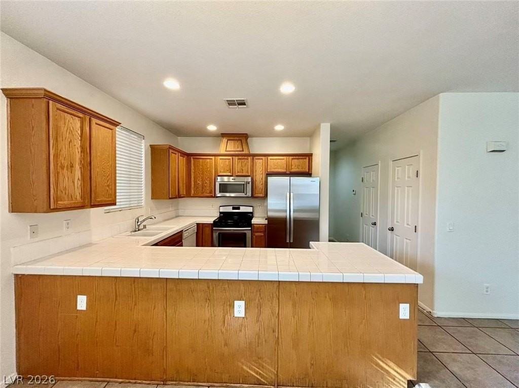 7365 W Shelbourne Ave - Photo 6 of 18