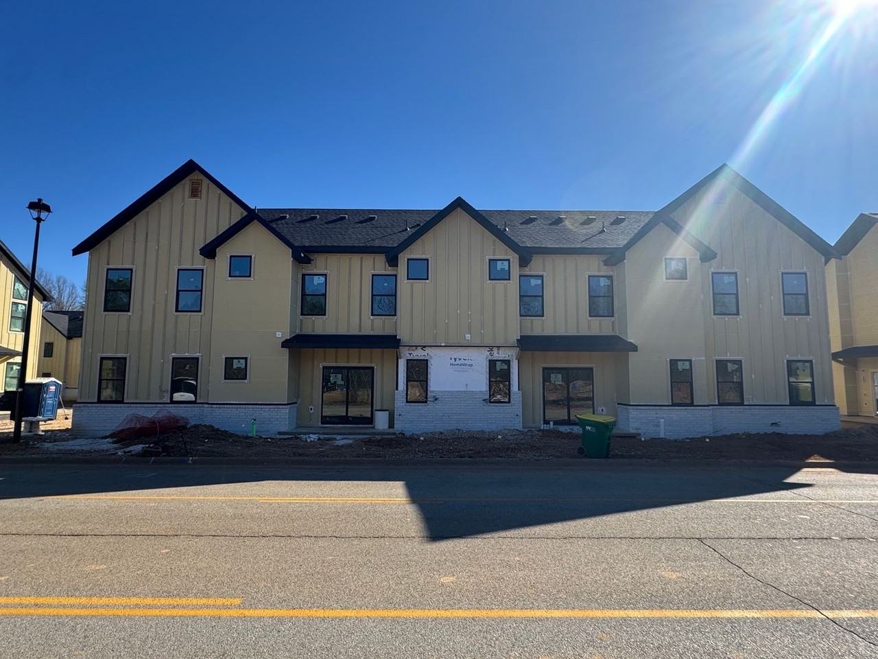 Midtown Landing - Photo 7 of 39