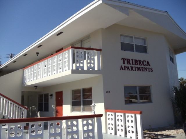 1017 Se 22nd Ave #105 - Photo 2 of 3