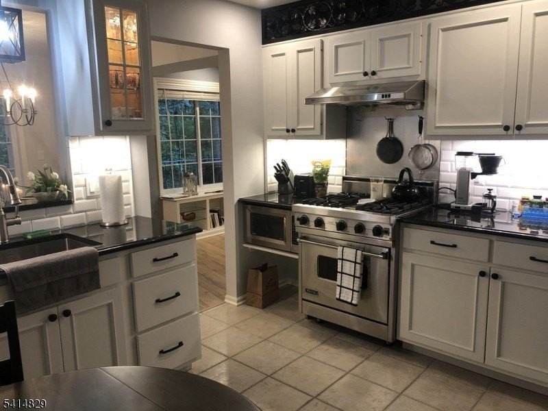 173 Riveredge Dr - Photo 4 of 11