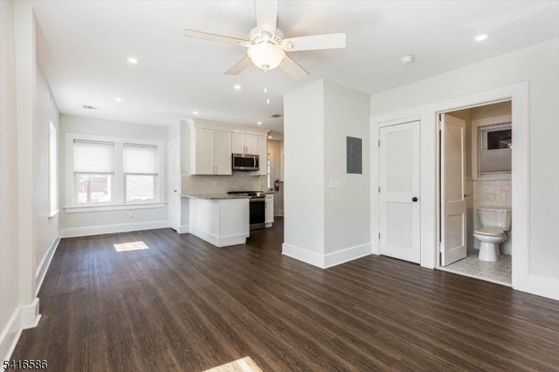 12A N Willow St - Photo 3 of 13