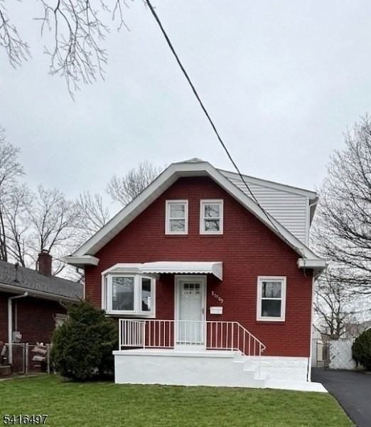 136 Raritan Rd - Photo 2 of 13