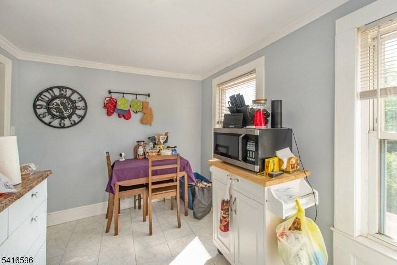 161 Western Ave - Photo 4 of 18