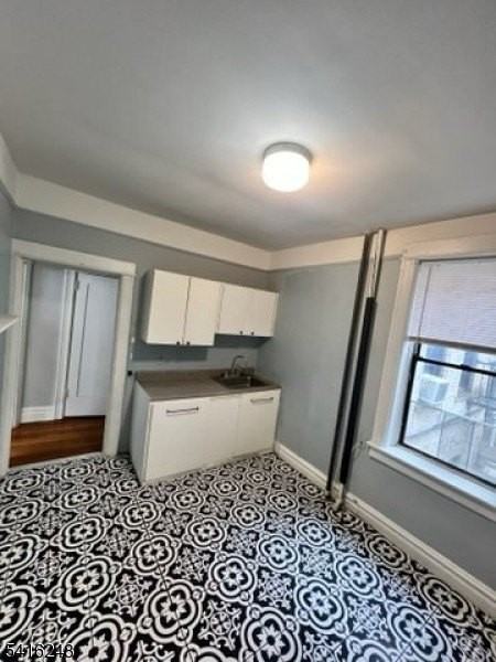 7111 Palisade Ave - Photo 5 of 11