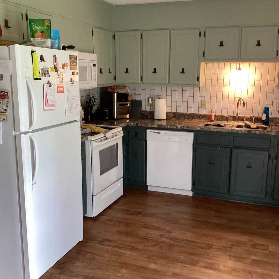 215 Forest View Dr #1 - Photo 2 of 2