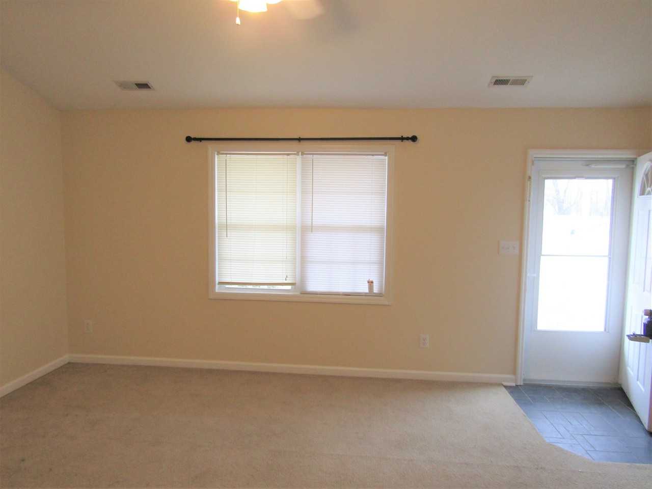 205 Stag Ct - Photo 2 of 13