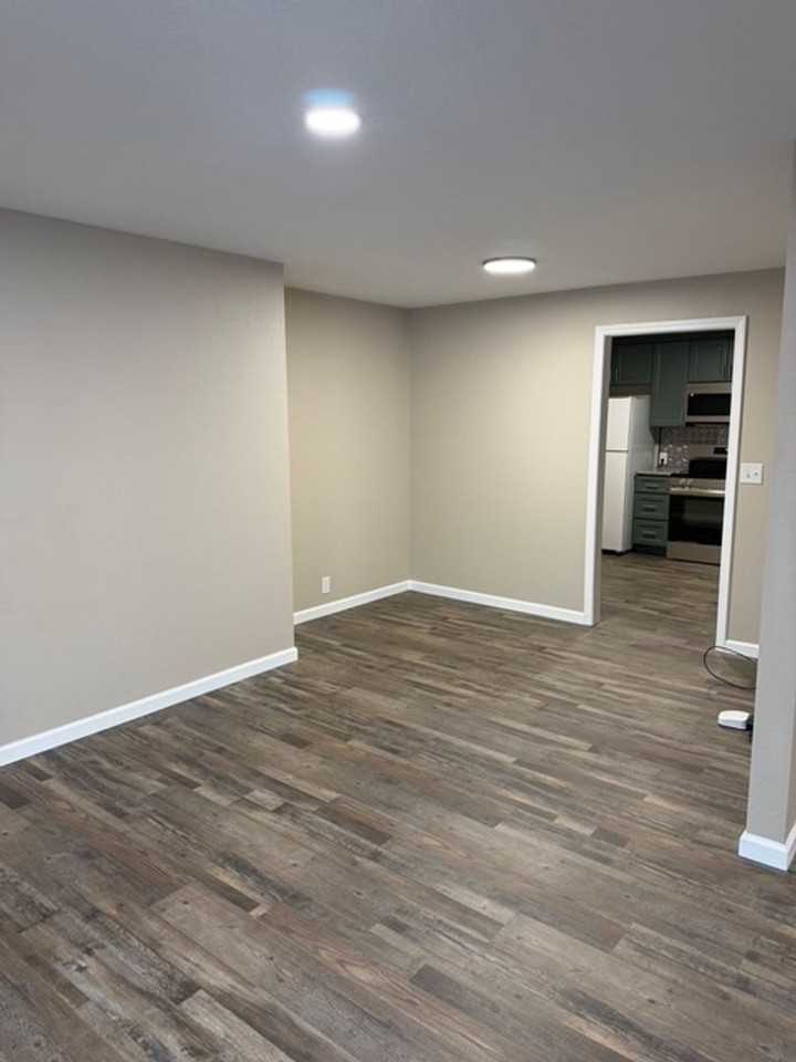 445 445 N. Madison Avenue- B 7 - Photo 3 of 11