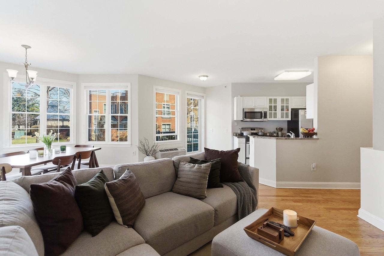 30 CONSTITUTION WAY #103 - Photo 3 of 38