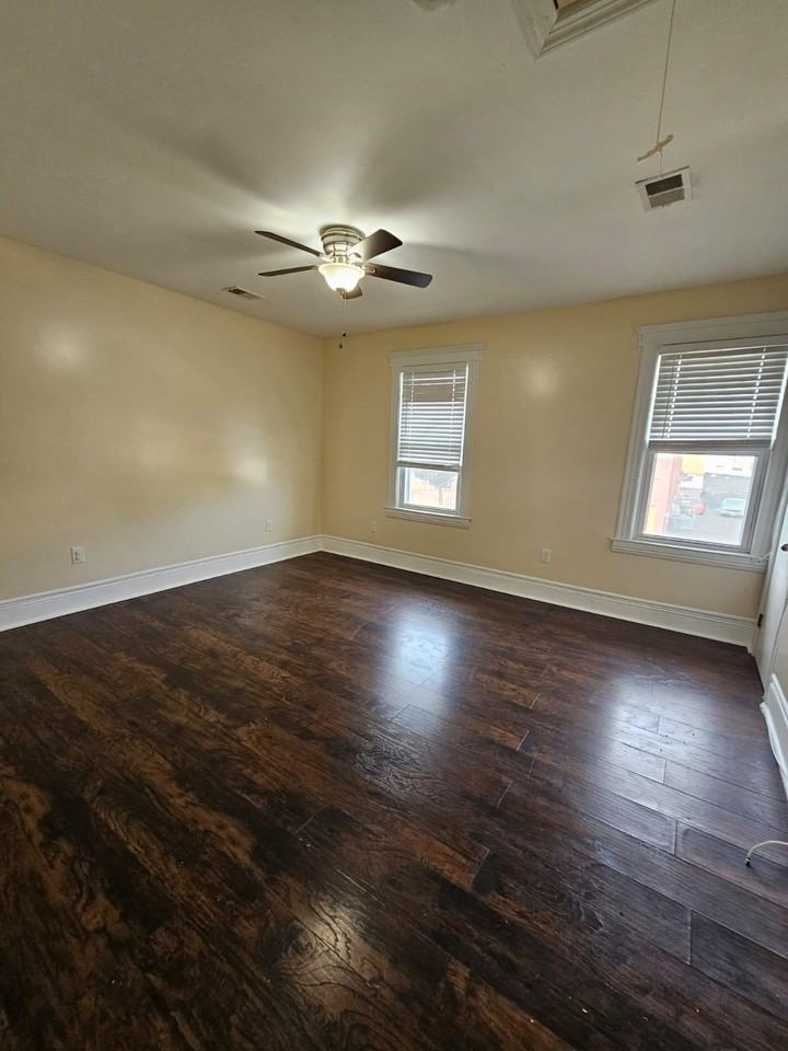 240 Copeland Ave #2 - Photo 5 of 12