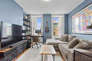 935 Park Ave #5S - Photo 1 of 1