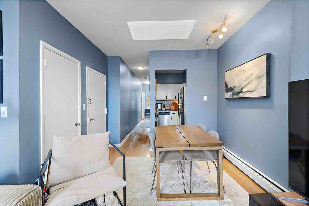 935 Park Ave #5S - Photo 3 of 14