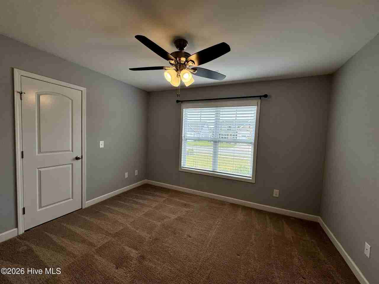 3869 Stone Harbor Pl - Photo 5 of 24