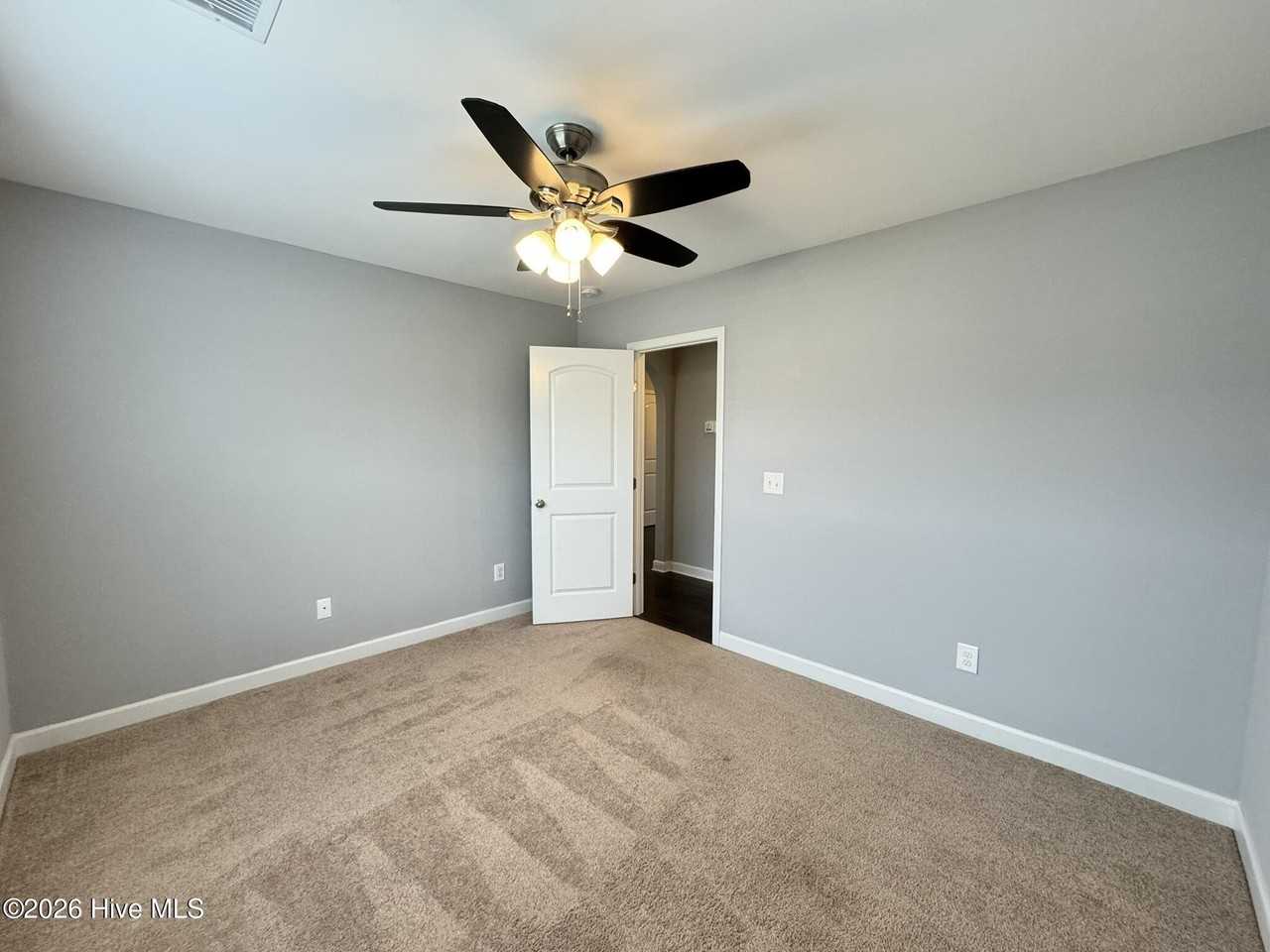 3869 Stone Harbor Pl - Photo 6 of 24