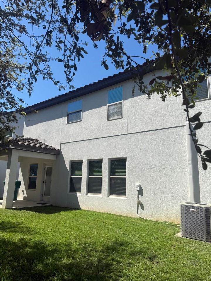 555 Marsh Reed Dr - Photo 5 of 42