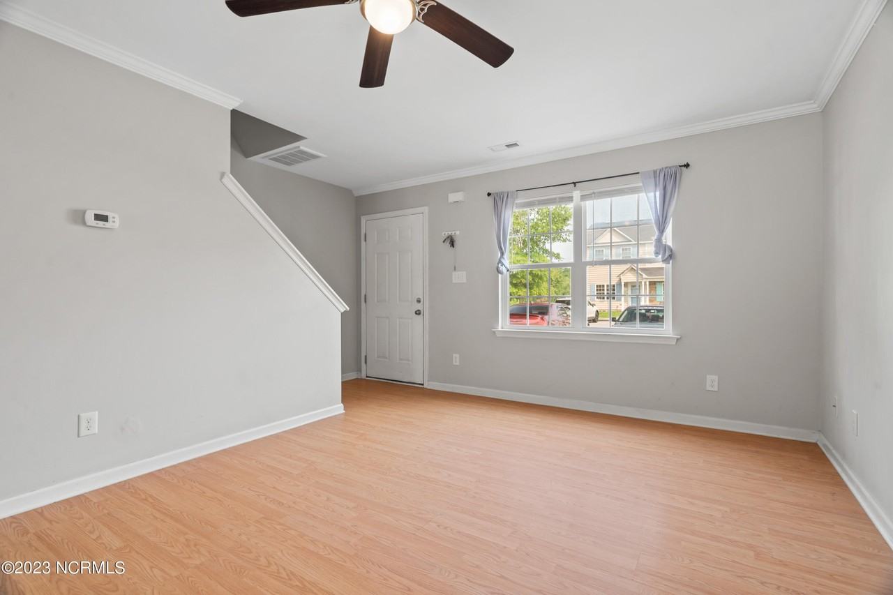 9009 Banister Loop - Photo 6 of 26