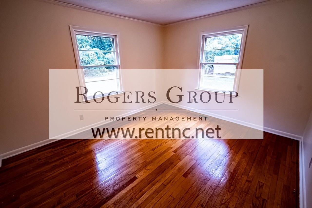 1690 Bearpond Rd - Photo 4 of 8