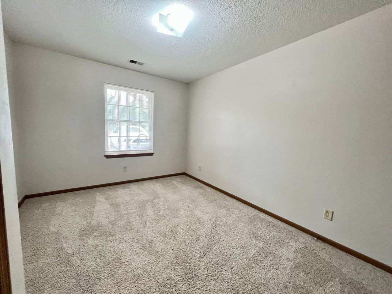 1105 Ratone St #8 - Photo 3 of 13