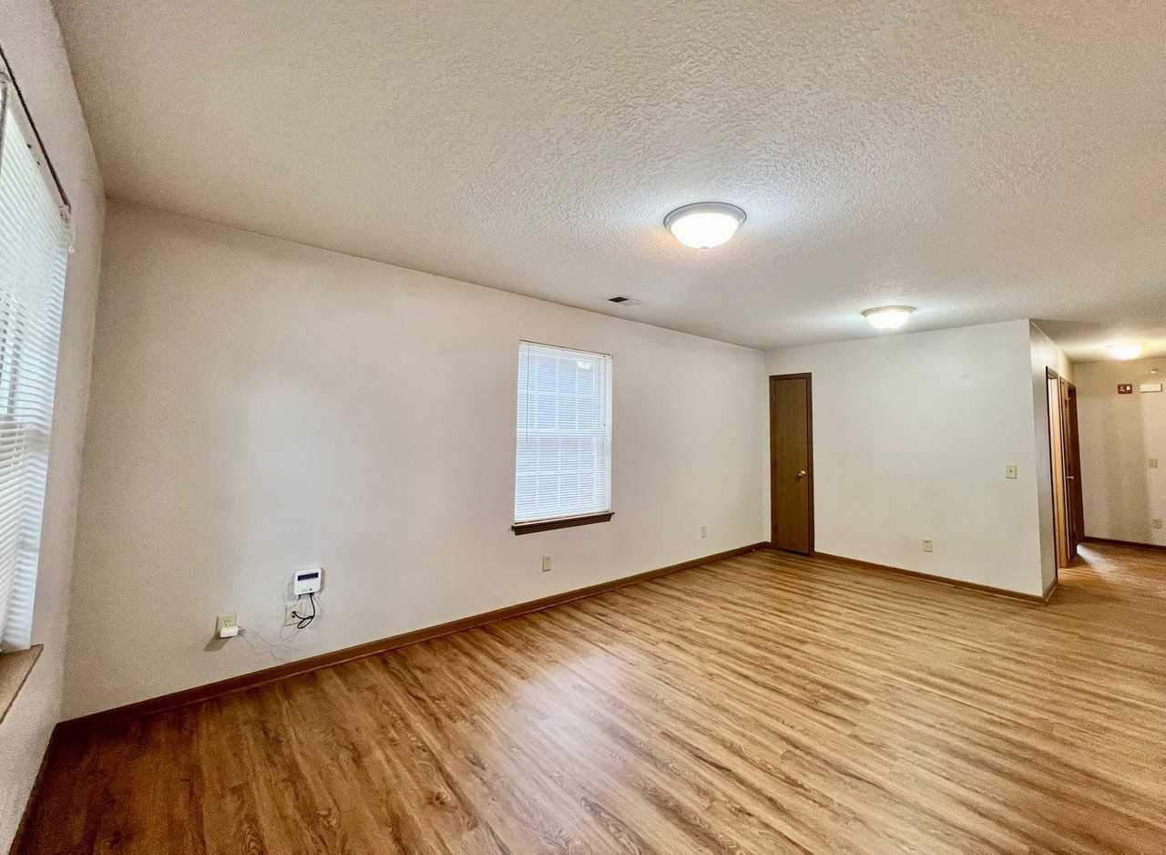 1105 Ratone St #8 - Photo 7 of 13