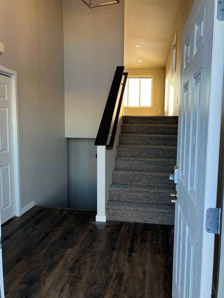 1209 46th Ave S - Photo 2 of 29