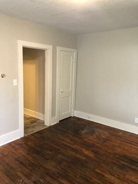 209 Old Mill Rd - Photo 6 of 10