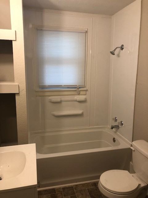 209 Old Mill Rd - Photo 7 of 10