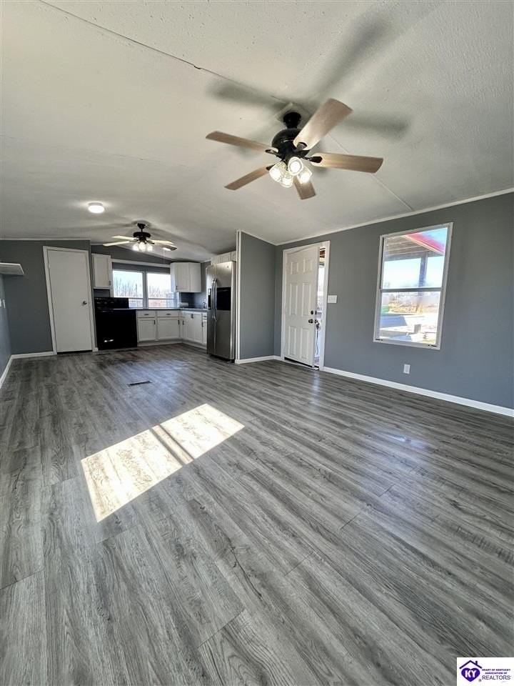 55 Rhonda Ct - Photo 2 of 20