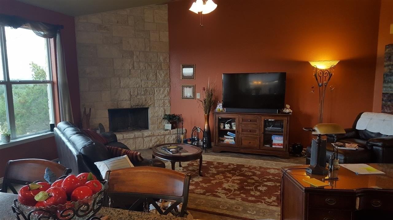 1405 Bay West Blvd - Photo 4 of 18