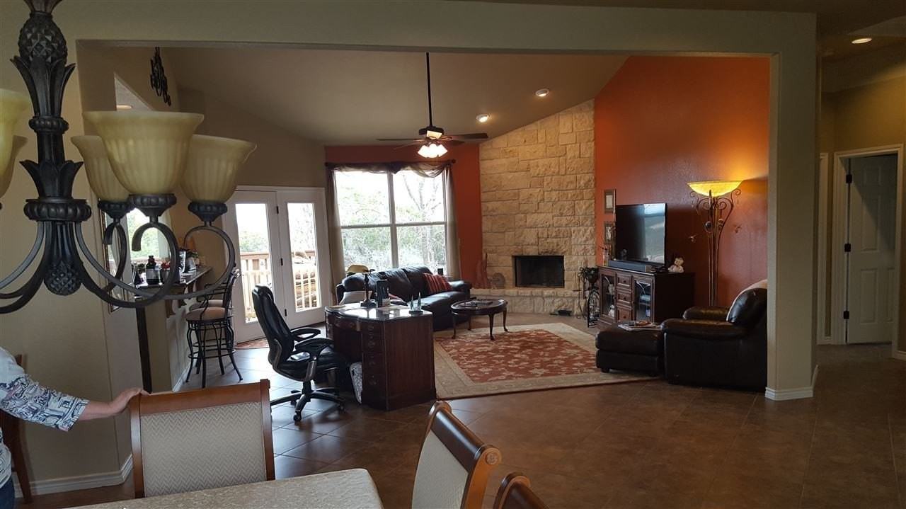 1405 Bay West Blvd - Photo 5 of 18