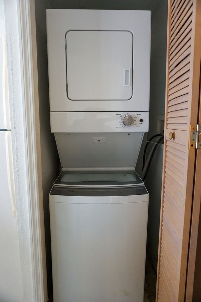 132 Mango Dr - Photo 3 of 22