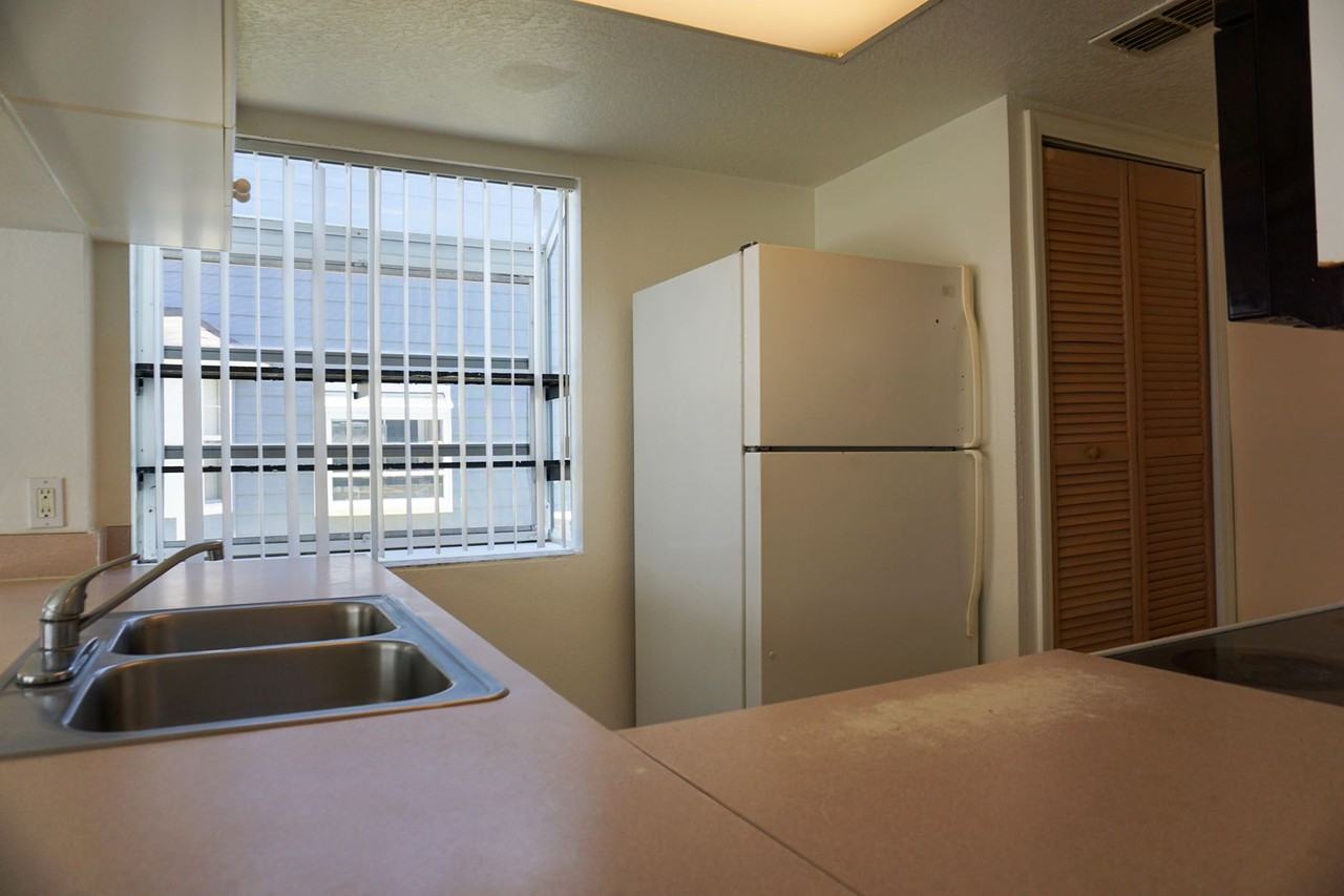 132 Mango Dr - Photo 7 of 22