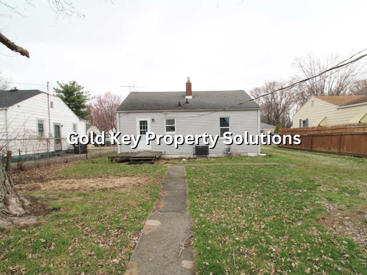 405 E 34th St - Photo 4 of 17