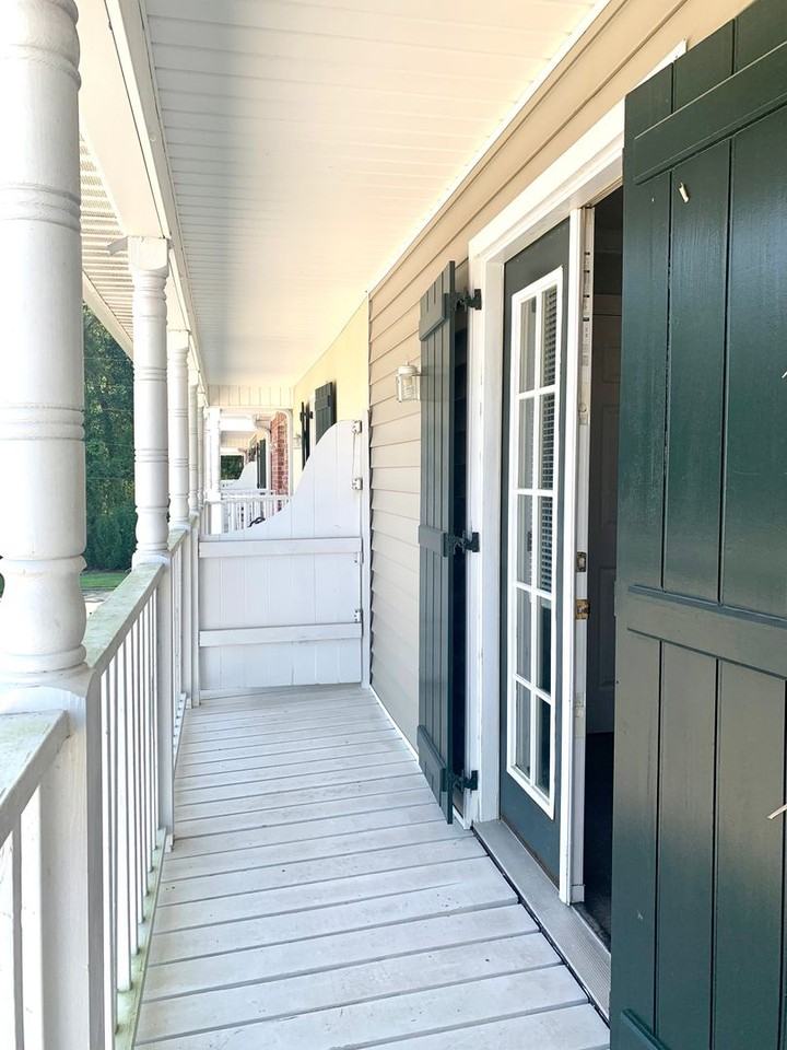 151 Aspen Sq - Photo 2 of 24