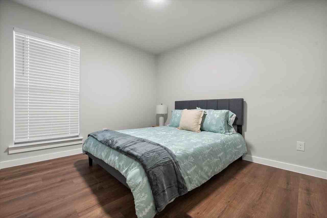 2150 Kokomo Ave - Photo 6 of 17