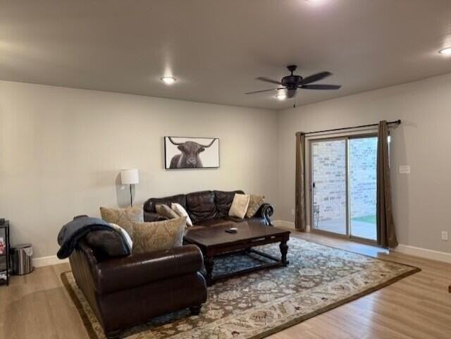 5859 Urbana Pl - Photo 5 of 19