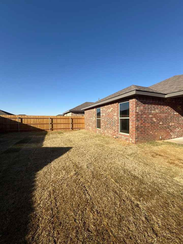 Aberdeen Ave - Photo 4 of 4