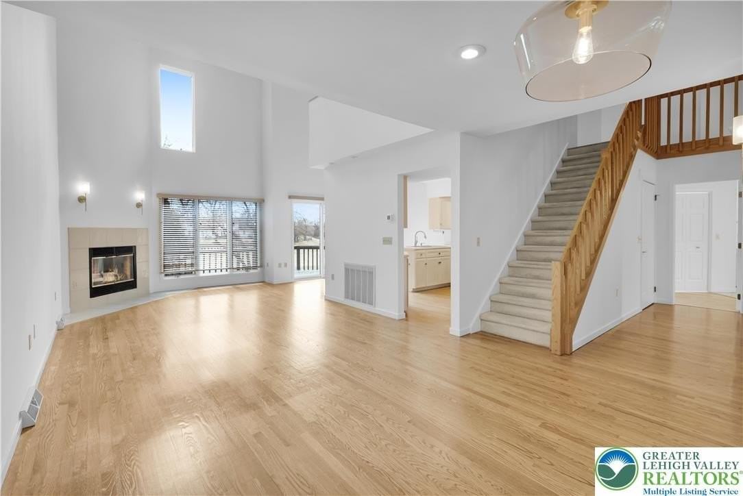 5721 Crawford Dr - Photo 6 of 36